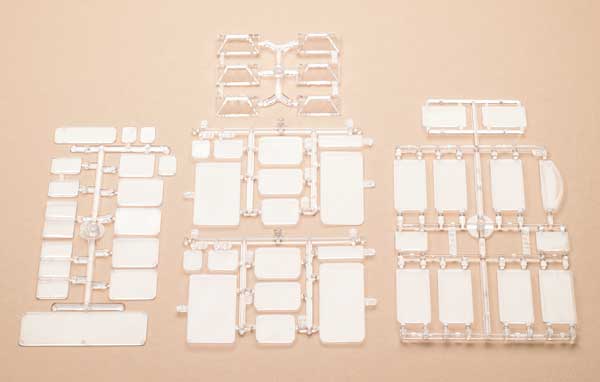 Clear window parts & skylights<br /><a href='images/pictures/Auhagen/48251.jpg' target='_blank'>Full size image</a>